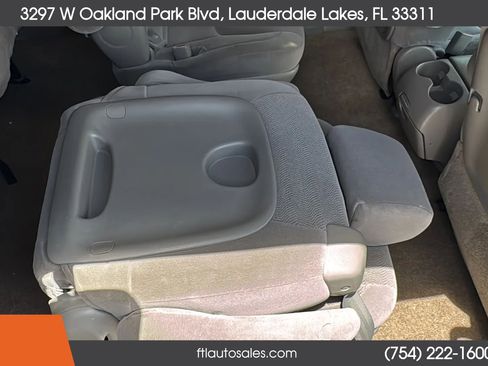 Used 2006 Toyota Sienna FWD image 38