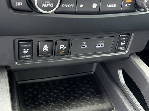 New 2026 Nissan Frontier SV w/ SV Convenience Package RWD image 11