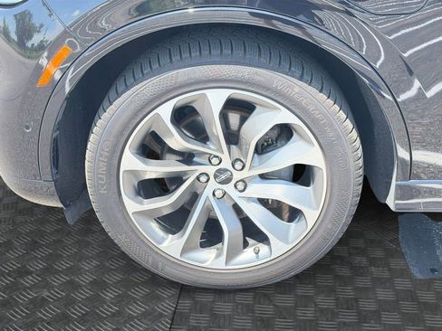 Used 2021 Lincoln Aviator Grand Touring w/ Equipment Group 302A AWD/4WD image 14