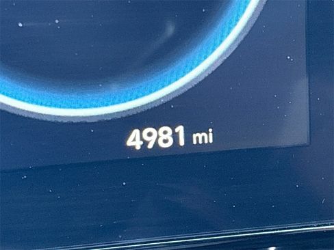 Used 2024 Hyundai Elantra N image 12