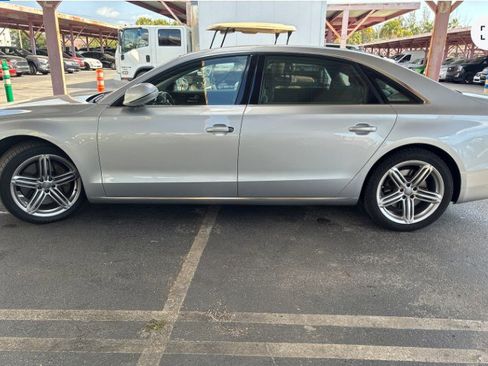 Used 2013 Audi A8 L 4.0T image 4