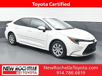 Certified 2022 Toyota Corolla LE video 1
