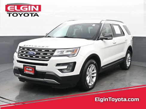 Used 2017 Ford Explorer XLT w/ Equipment Group 202A FWD image 1