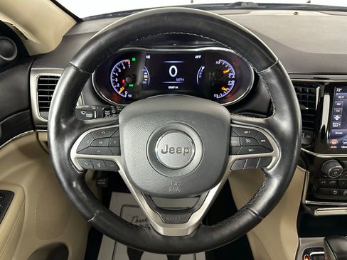 Used 2021 Jeep Grand Cherokee Limited w/ Premium Lighting Group image 11