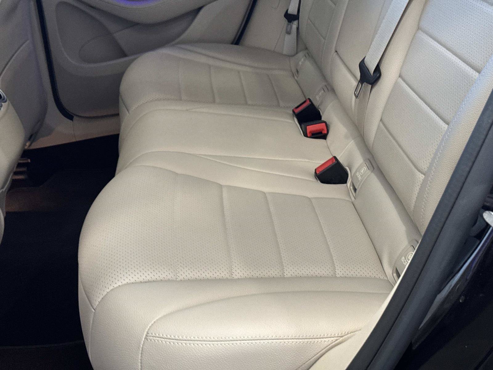 Certified 2022 Mercedes-Benz GLC 300 image 5