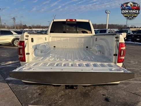 Used 2024 RAM 2500 Laramie AWD/4WD image 34