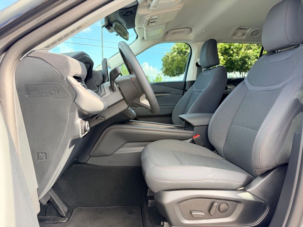 New 2026 Ford Explorer Active RWD image 17