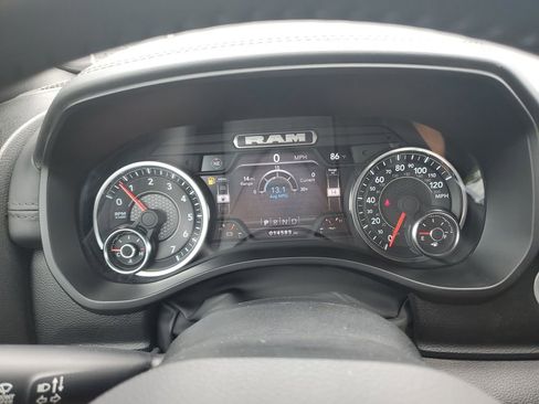 Used 2023 RAM 1500 Big Horn AWD/4WD image 24