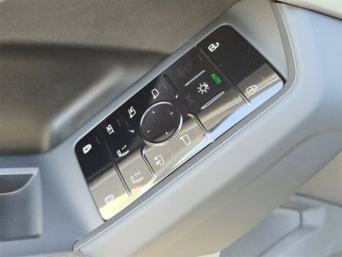 New 2025 Audi Q5 Premium image 29