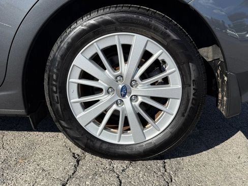 Used 2018 Subaru Impreza 2.0i Premium image 24