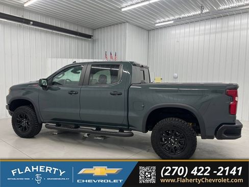 Used 2025 Chevrolet Silverado 1500 ZR2 w/ Technology Package AWD/4WD image 5