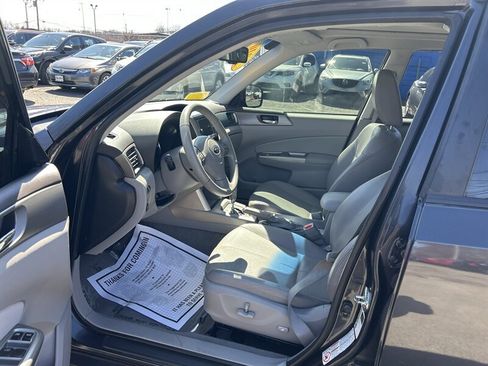 Used 2010 Subaru Forester 2.5X Limited image 10
