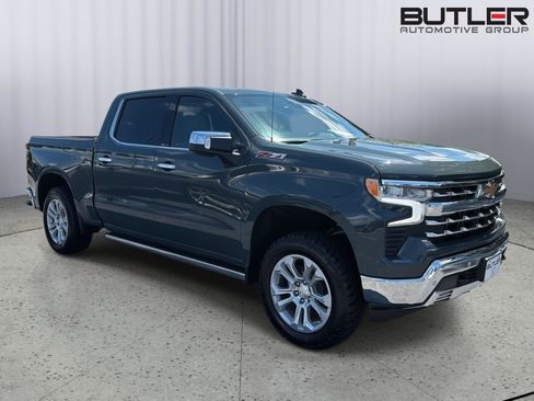 Used 2025 Chevrolet Silverado 1500 LTZ AWD/4WD image 8