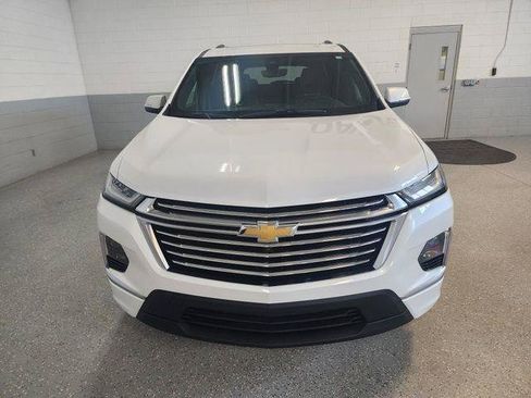 Used 2023 Chevrolet Traverse Premier w/ LPO, Floor Liner Package AWD/4WD image 7
