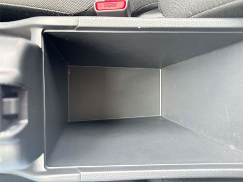 Certified 2025 Honda HR-V LX image 34