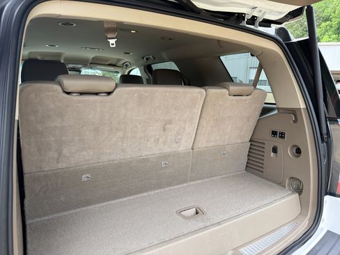 Used 2016 GMC Yukon SLT RWD image 24