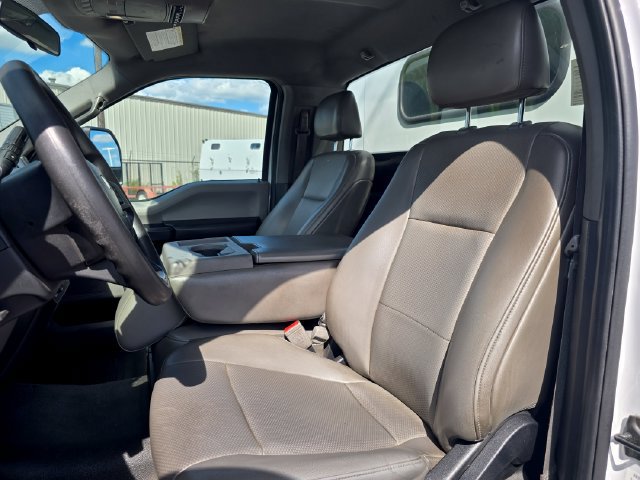 Used 2019 Ford F550 2WD Regular Cab Super Duty image 12