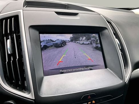 Used 2020 Ford Edge SEL w/ Convenience Package AWD/4WD image 48