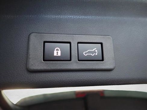 Certified 2026 Subaru Ascent Bronze Edition AWD/4WD image 9