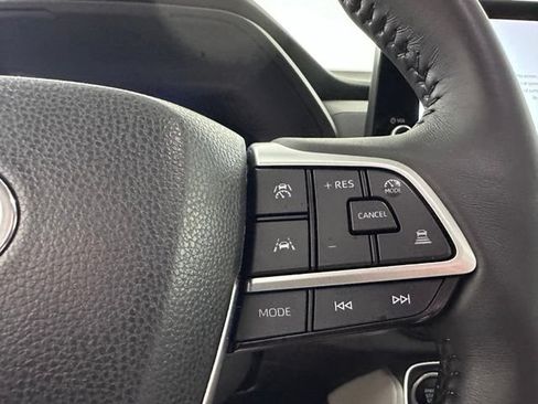Used 2024 Toyota Grand Highlander AWD image 27