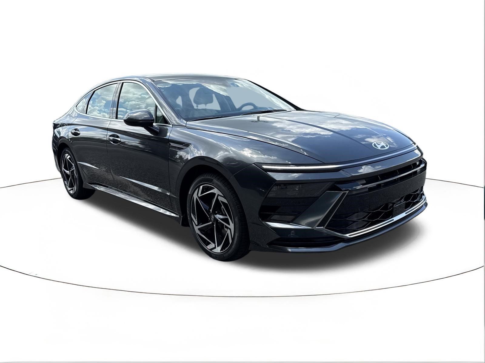 New 2026 Hyundai Sonata SEL FWD image 1