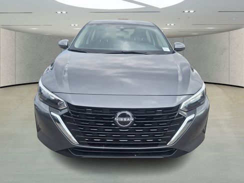 New 2025 Nissan Sentra SV image 8