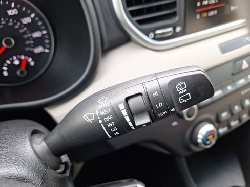 Used 2021 Kia Sportage LX w/ LX Fwd Popular Package image 23