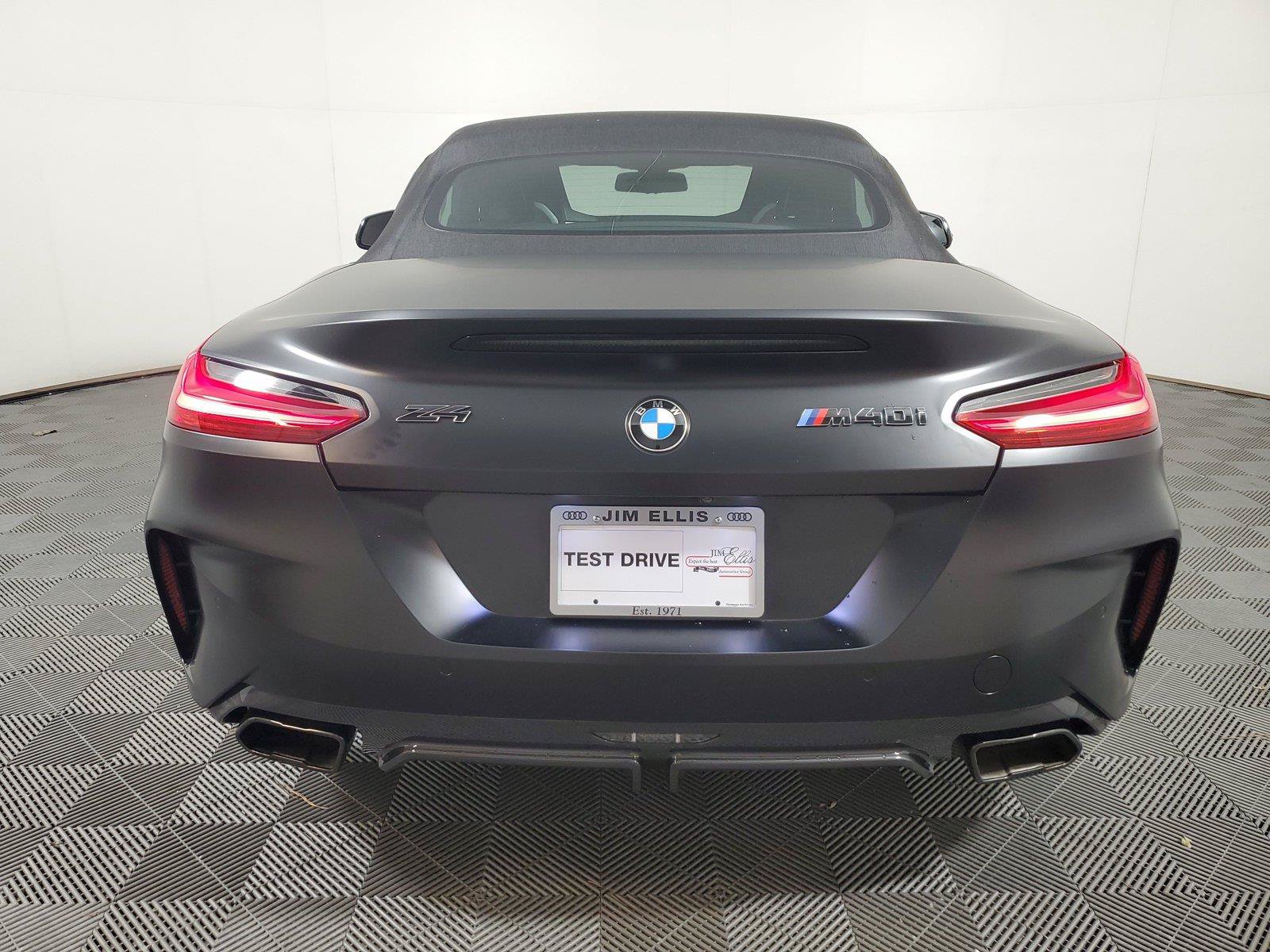 Used 2026 BMW Z4 M40i RWD image 5