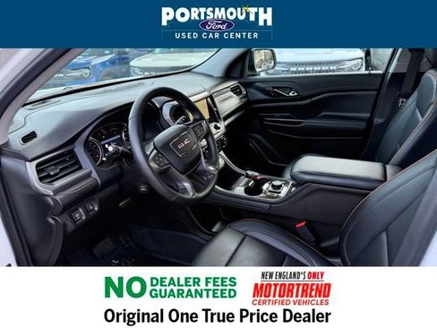 Used 2023 GMC Acadia AT4 w/ Preferred Package image 4