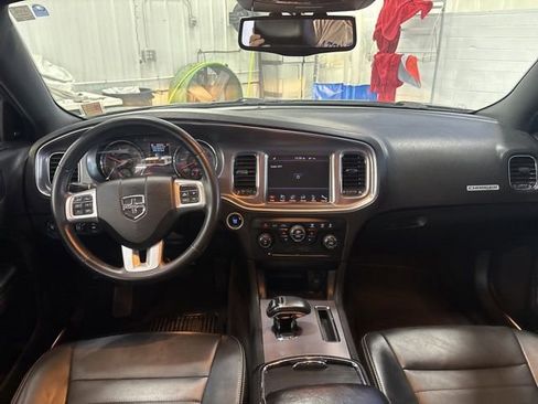 Used 2013 Dodge Charger SXT Plus image 25