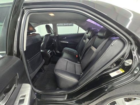 Used 2013 Toyota Camry SE FWD image 14