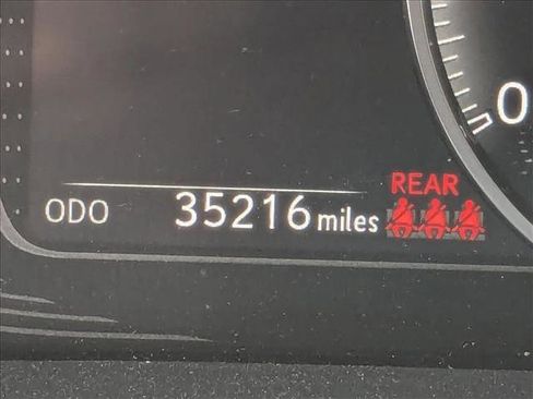 Used 2024 Lexus ES 350 w/ Premium Package image 9