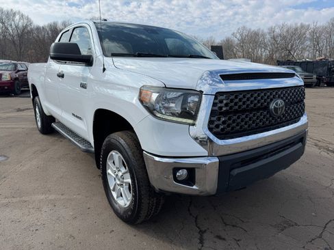 Used 2018 Toyota Tundra SR5 image 7