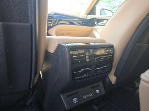 Used 2023 Acura MDX SH-AWD w/ Advance Package image 26
