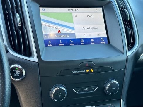 Used 2020 Ford Edge ST-Line image 24