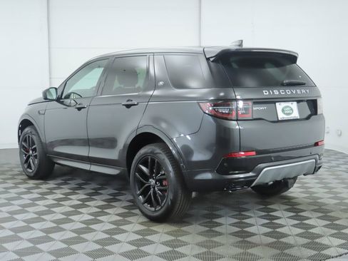 Used 2025 Land Rover Discovery Sport S image 7