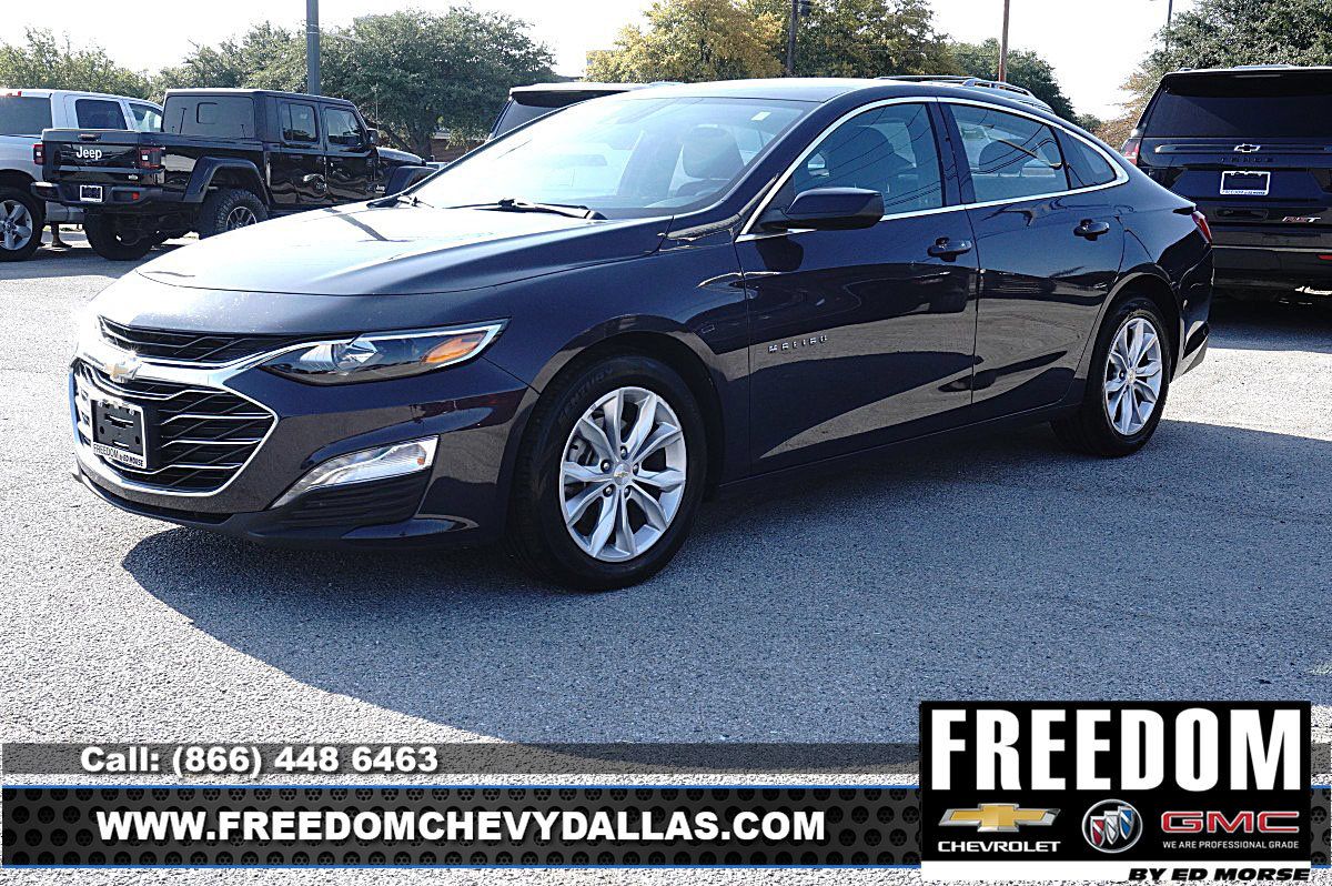 Certified 2025 Chevrolet Malibu LT FWD image 3