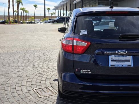 Used 2016 Ford C-MAX Energi SEL w/ Equipment Group 303A FWD image 11