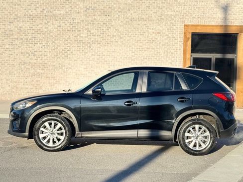 Used 2016 MAZDA CX-5 Sport w/ Rear Camera Package image 4