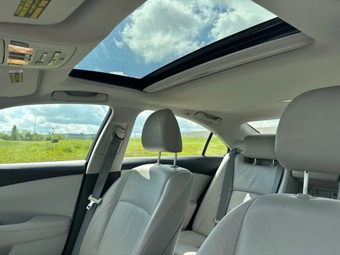Used 2012 Lexus ES 350 FWD image 6