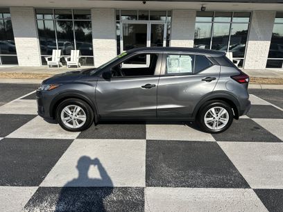 Used 2023 Nissan Kicks S