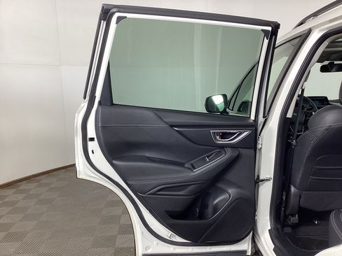 Used 2019 Subaru Forester Touring AWD/4WD image 13