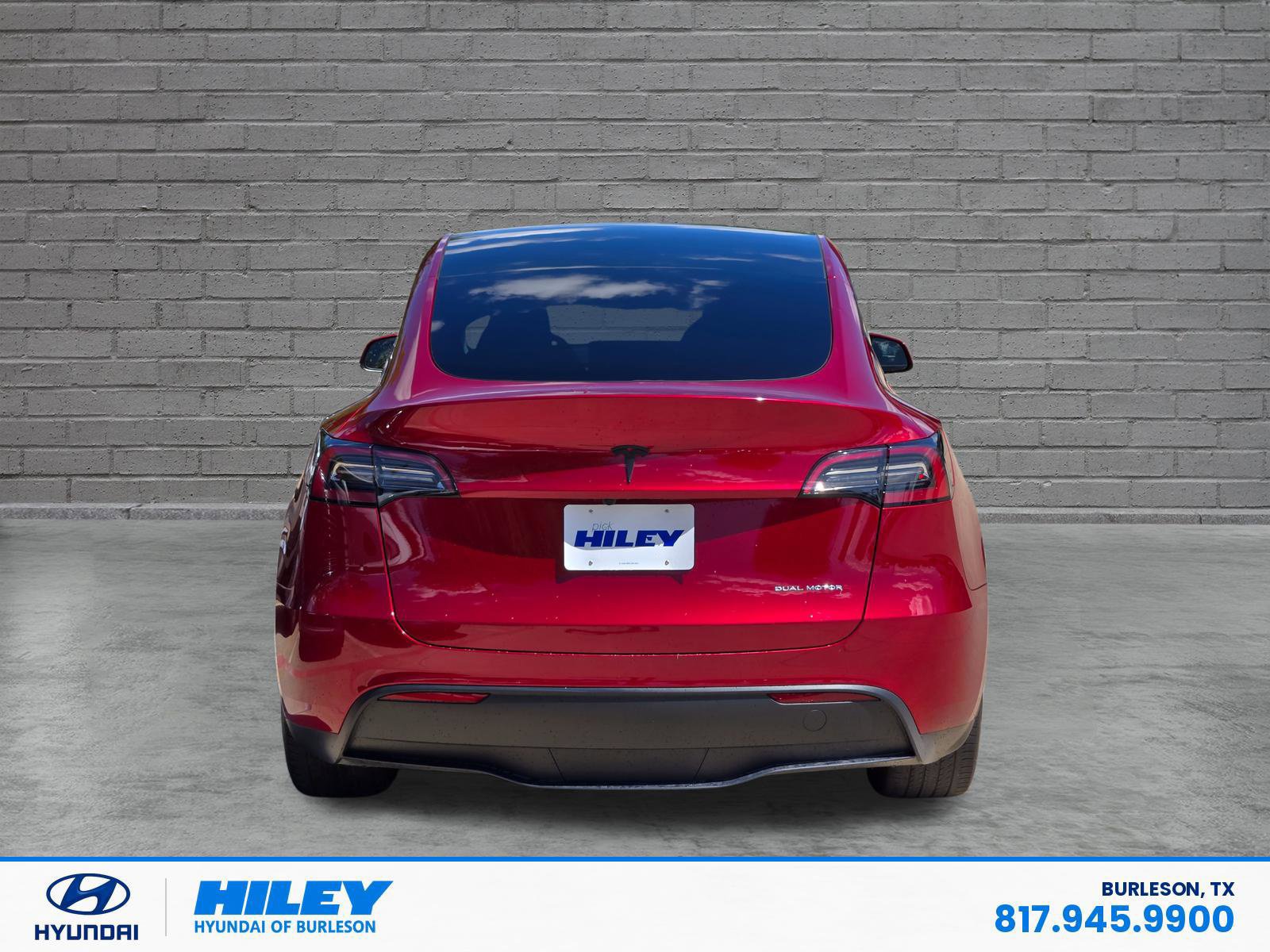 Used 2024 Tesla Model Y Long Range AWD/4WD image 5