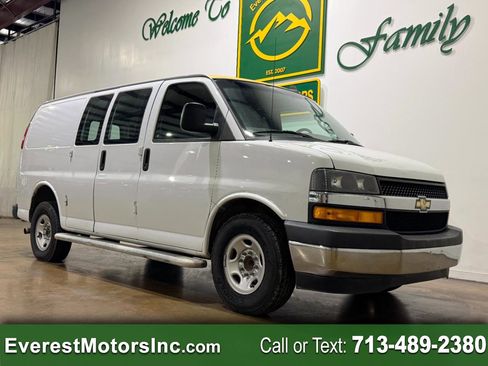 Used 2020 Chevrolet Express 2500 w/ Driver Convenience Package image 1