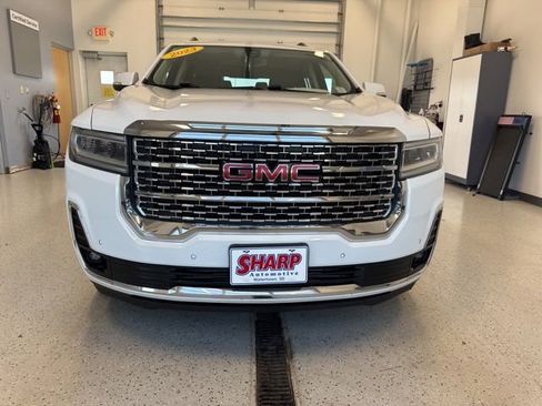 Used 2023 GMC Acadia Denali AWD/4WD image 3