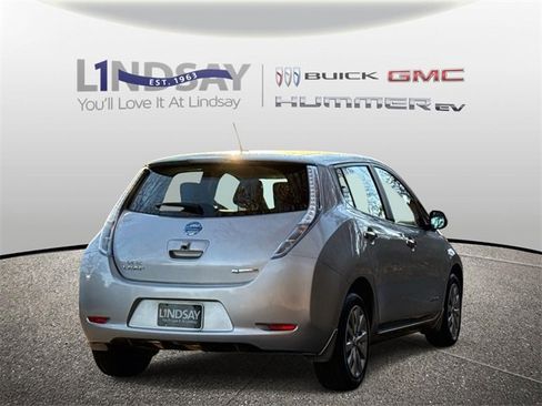 Used 2013 Nissan Leaf S w/ Charger Pkg image 2