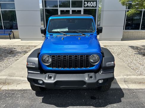 New 2025 Jeep Wrangler Sport S image 4