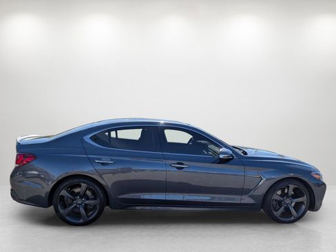 Used 2020 Genesis G70 2.0T w/ Sport Package image 4