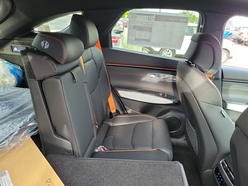 New 2026 Genesis GV70 2.5T Sport Prestige AWD/4WD image 18