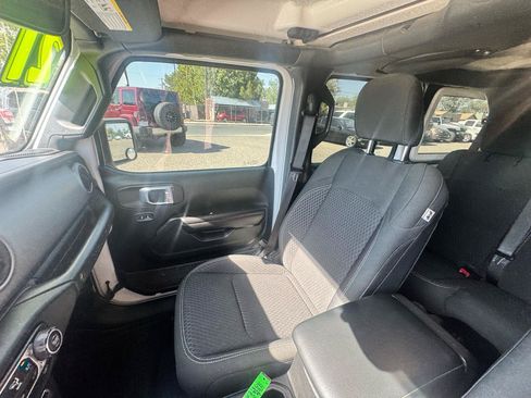Used 2021 Jeep Wrangler Unlimited Sport AWD/4WD image 15